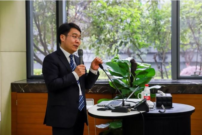 新华三集团联席总裁王景颇作《数字化转型之路》主题分享